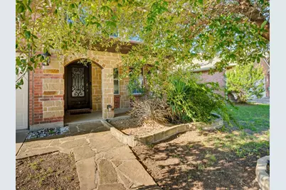 345 Chalkstone Drive, Fort Worth, TX 76131 - Photo 3