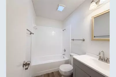 6304 Big Springs Drive, Arlington, TX 76001 - Photo 11