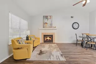 1803 Scottsdale Dr, Arlington, TX 76018 - Photo 5