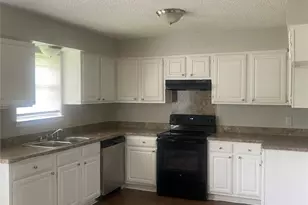 2617 Arcady Cir, Lancaster, TX 75134 - Photo 5