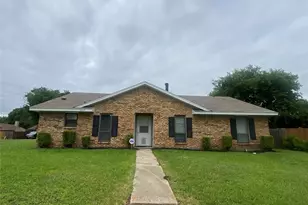 2617 Arcady Cir, Lancaster, TX 75134 - Photo 1
