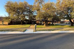 6533 Riviera Dr, North Richland Hills, TX 76180 - Photo 7