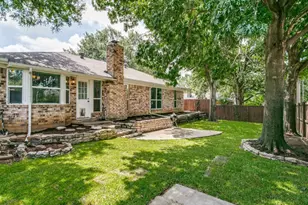 1605 Bedford Oaks Dr, Bedford, TX 76021 - Photo 23