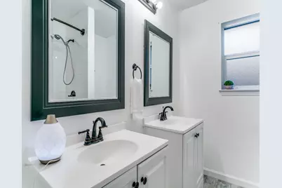 1605 Bedford Oaks Drive, Bedford, TX 76021 - Photo 19