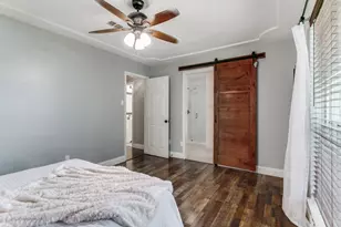 1605 Bedford Oaks Dr, Bedford, TX 76021 - Photo 15