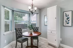 1605 Bedford Oaks Dr, Bedford, TX 76021 - Photo 13