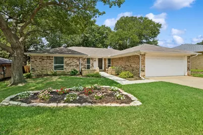 1605 Bedford Oaks Drive, Bedford, TX 76021 - Photo 1