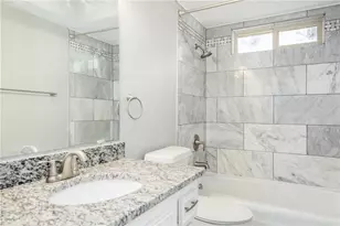 2808 Golfing Green Dr, Farmers Branch, TX 75234 - Photo 21