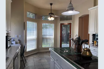 2685 Hillside Drive, Highland Village, TX 75077 - Photo 7