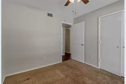 7012 Lincolnshire Lane, North Richland Hills, TX 76182 - Photo 9