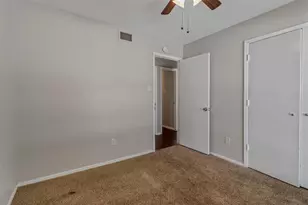 7012 Lincolnshire Ln, North Richland Hills, TX 76182 - Photo 9
