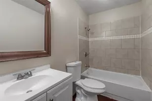 7012 Lincolnshire Ln, North Richland Hills, TX 76182 - Photo 13