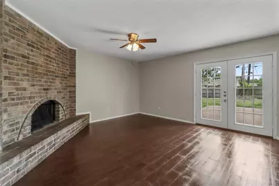 7012 Lincolnshire Lane, North Richland Hills, TX 76182 - Photo 3