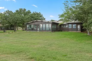 181 Cortez Dr, Nocona, TX 76255 - Photo 5