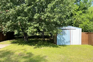 1111 S Taylor St, Gainesville, TX 76240 - Photo 7