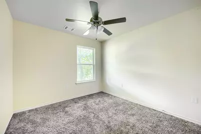 1415 E Jefferson Avenue, Fort Worth, TX 76104 - Photo 11