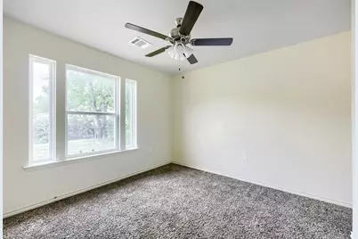 1415 E Jefferson Avenue, Fort Worth, TX 76104 - Photo 9