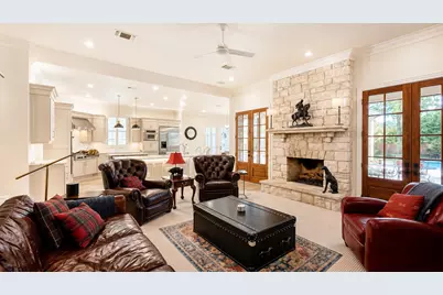 200 Compton Court, Colleyville, TX 76034 - Photo 9