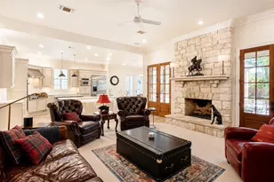 200 Compton Ct, Colleyville, TX 76034 - Photo 9