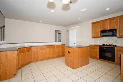 907 Mustang Ridge Drive, Murphy, TX 75094 - Photo 7