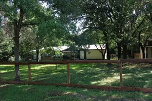 5525 Cedar Oaks Rd, Grandview, TX 76050 - Photo 31
