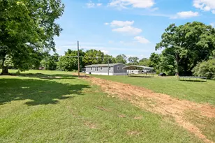 101 Co Rd 2872, Hughes Springs, TX 75656 - Photo 39