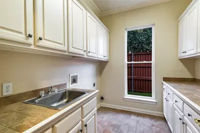5933 King William Drive, Plano, TX 75093 - Photo 13