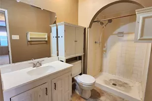 5244 Pruitt Dr, The Colony, TX 75056 - Photo 15