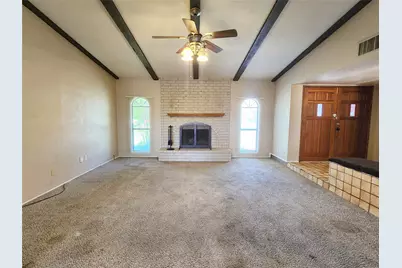 5244 Pruitt Drive, The Colony, TX 75056 - Photo 5