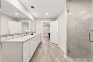 2760 N Hillbrier Cir, Plano, TX 75075 - Photo 17