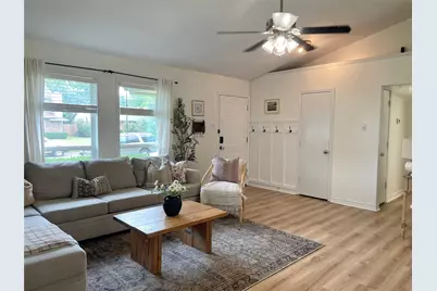 3801 Lofland Lane, Rowlett, TX 75088 - Photo 9