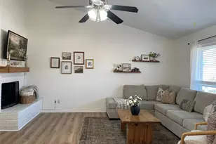 3801 Lofland Ln, Rowlett, TX 75088 - Photo 5