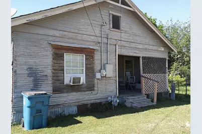 612 W 16th Avenue, Corsicana, TX 75110 - Photo 1