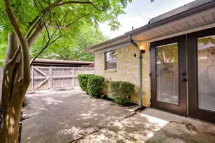4803 Rollingwood Ct, Garland, TX 75043 - Photo 11