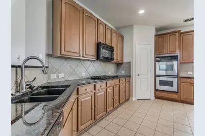 1901 Templegate Drive, McKinney, TX 75072 - Photo 7