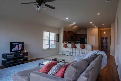 6956 Alcala, Grand Prairie, TX 75054 - Photo 5