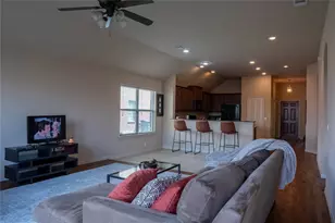 6956 Alcala, Grand Prairie, TX 75054 - Photo 5
