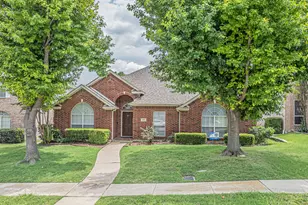 1426 Ranch Hill Dr, Irving, TX 75063 - Photo 1