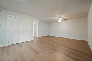 1025 Kingston Dr, Lewisville, TX 75067 - Photo 7