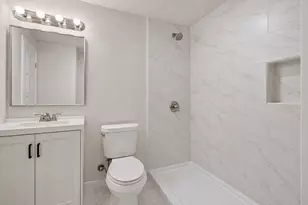 1025 Kingston Dr, Lewisville, TX 75067 - Photo 17