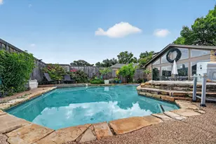 10015 Chimney Hill Ln, Dallas, TX 75243 - Photo 33