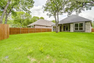3221 NW 25th St, Fort Worth, TX 76106 - Photo 37