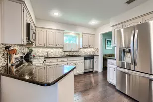 106 Waits Cir, Garland, TX 75043 - Photo 9