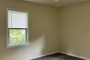 309 Elm St, Hurst, TX 76053 - Photo 7