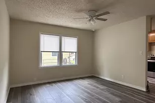 309 Elm St, Hurst, TX 76053 - Photo 3
