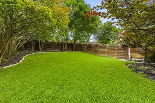 9854 Broken Bow Rd, Dallas, TX 75238 - Photo 35