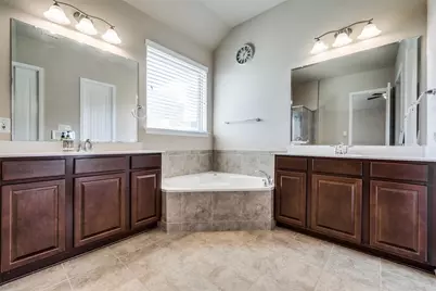 5044 Kerstyn Drive, Frisco, TX 75036 - Photo 15