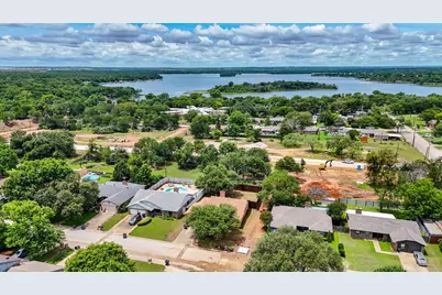 4009 Pueblo Trail, Lake Worth, TX 76135 - Photo 25