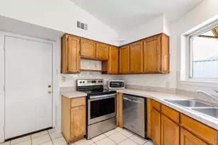 4009 Pueblo Trail, Lake Worth, TX 76135 - Photo 17