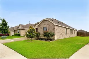 2100 Whispering Sage blvd, Royse City, TX 75189 - Photo 3